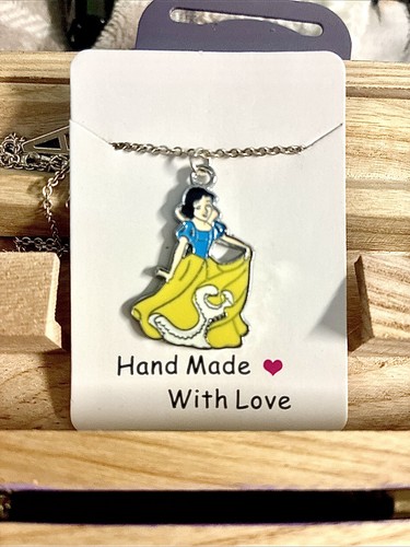 Disney princess style yellow - princess,